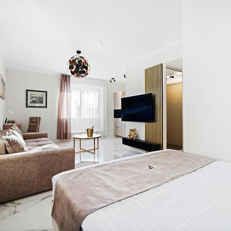 טרטו Fortune Apartments - River View, Contactless מראה חיצוני תמונה